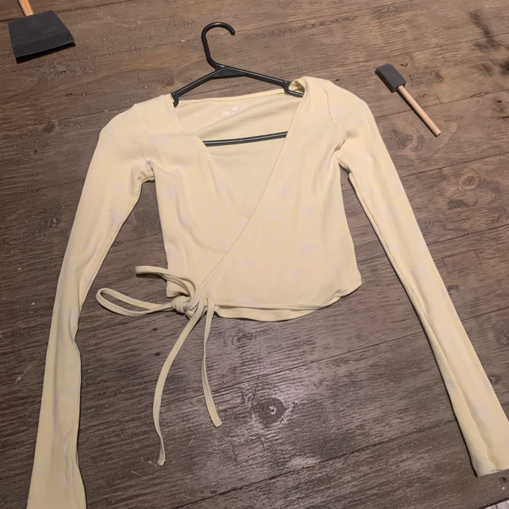 hollister wrap front long sleeve shirt